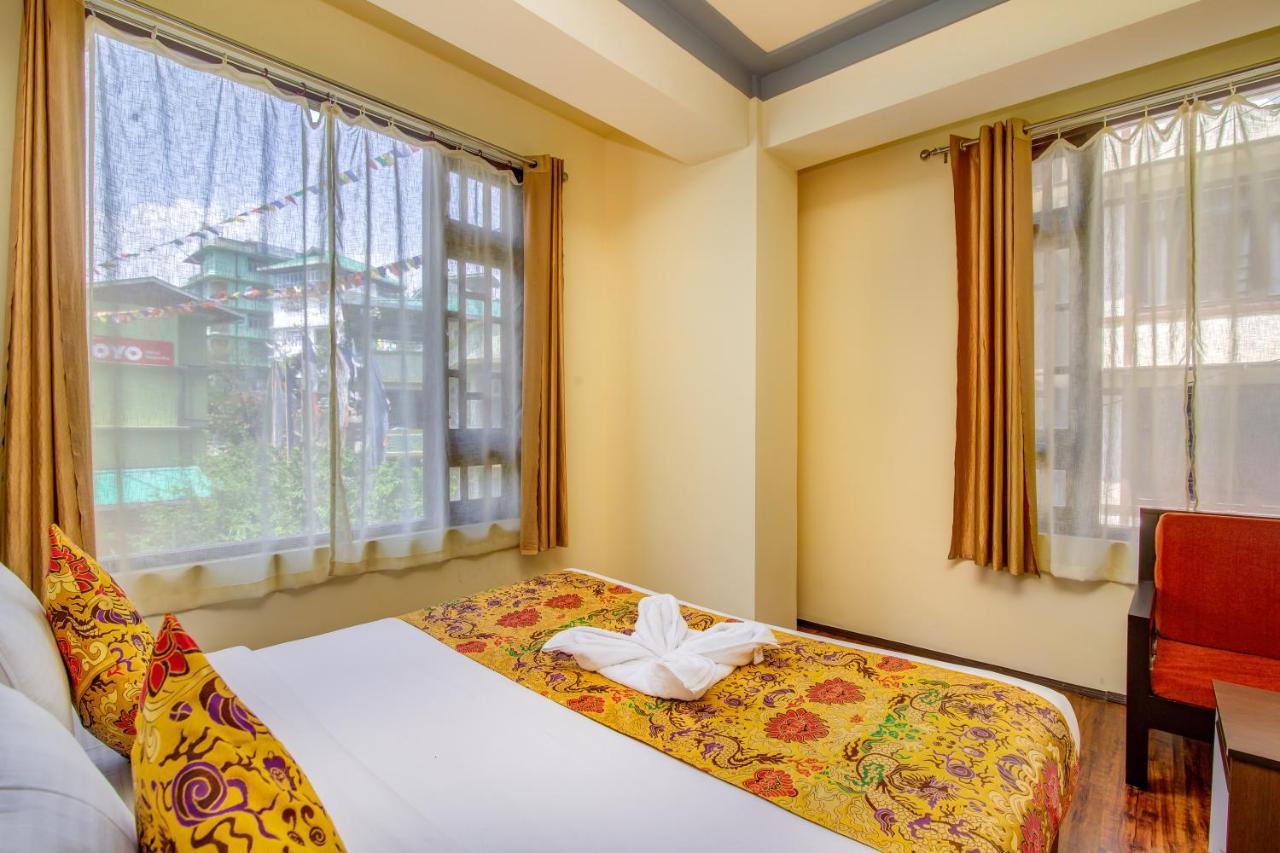 Muscatel Grand Silkroute - 300 Mts From Mg Marg Gangtok Luaran gambar