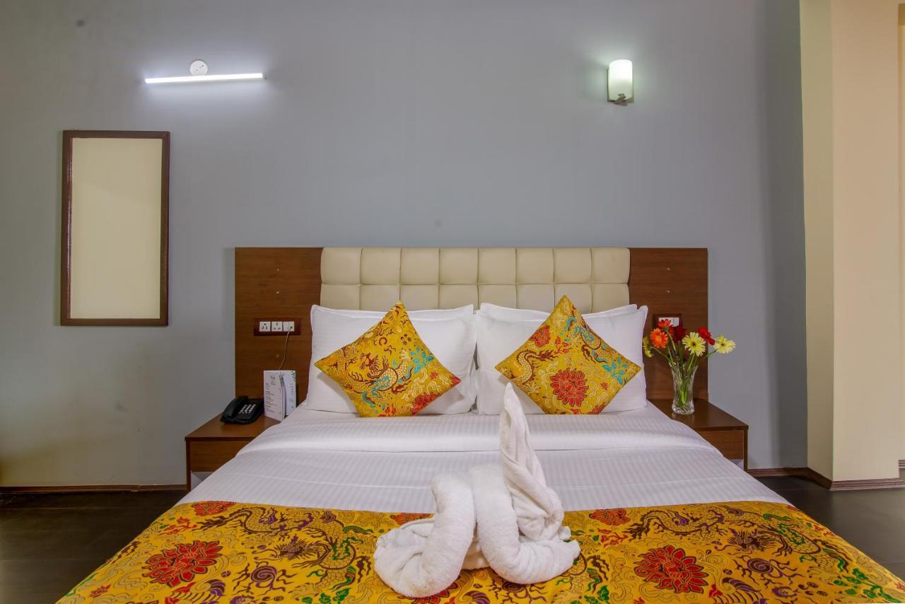 Muscatel Grand Silkroute - 300 Mts From Mg Marg Gangtok Luaran gambar